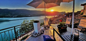 La terrazza sul lago Castel di Tora